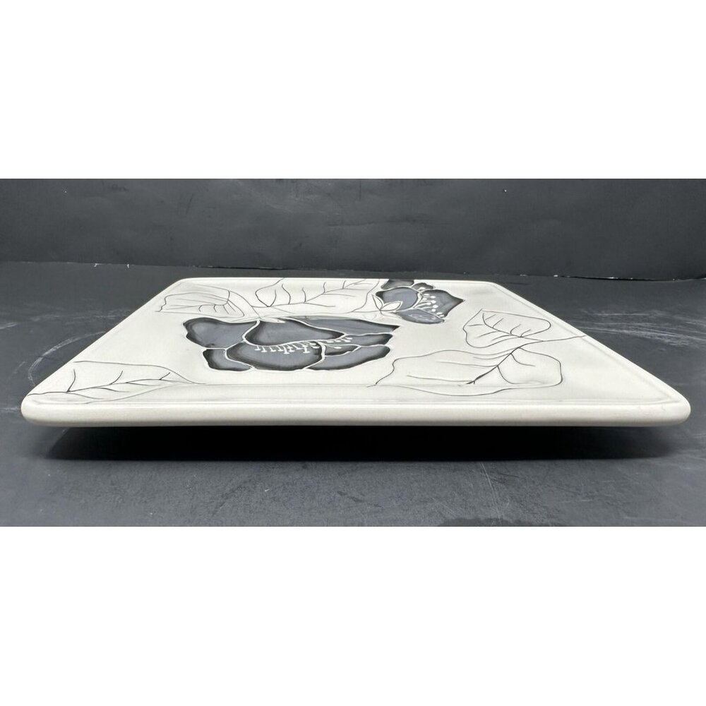 LAURIE GATES ANNA BLOOM BLACK Square Salad Luncheon Plate ~ Black Gray Flowers - Picture 8 of 9